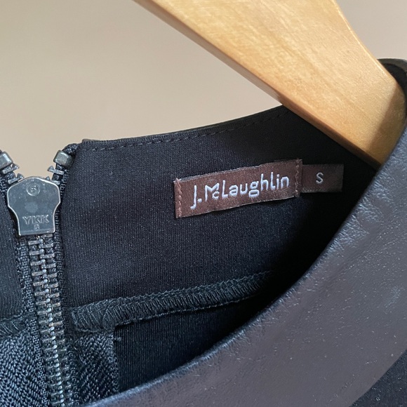 J McLaughlin women’s professional blouse business casual black size small career - Picture 5 of 5